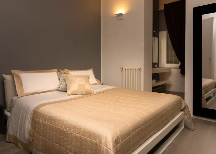 Exclusive Piazza Di Spagna 32 Apartament *