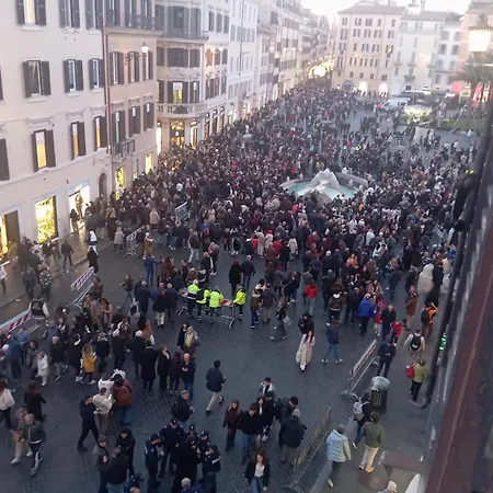 Exclusive Piazza Di Spagna 32 *